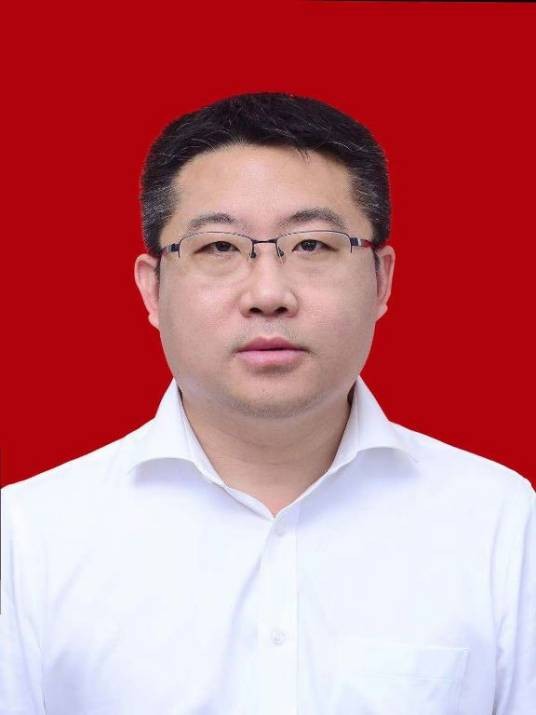 常征（河北省保定市清苑区人民政府副区长、三级调研员）