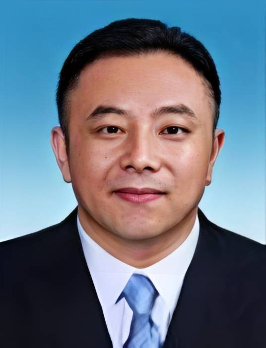 孙宏伟（辽宁省委组织部副部长兼省公务员局局长）