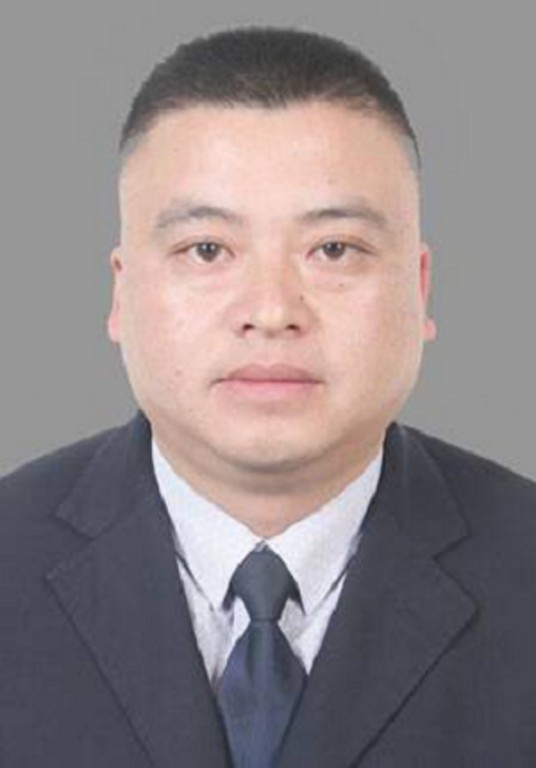 张正顺（云南省昭通市彝良县委常委、政府副县长）