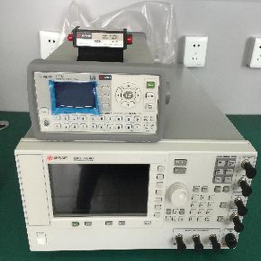 微波模拟信号源