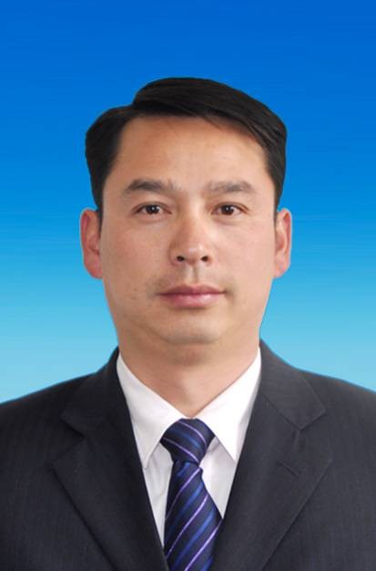 侯飞（西藏自治区拉萨市人民政府秘书长、机关党组书记，兼任市卫生健康委员会党组书记、副主任）