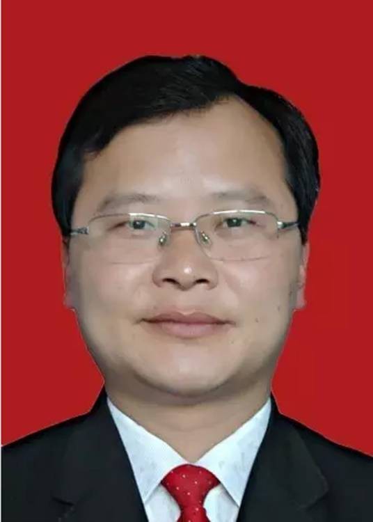 宋林（贵州省余庆县原县委办主任）