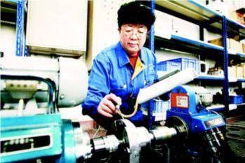 李克美（中技克美公司副董事长兼总工程师）