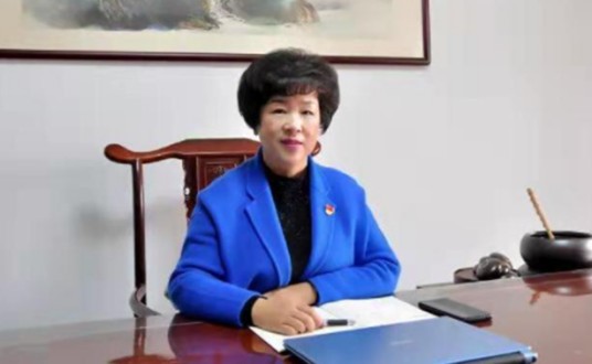 郭新华（武汉市友缘公司董事长）
