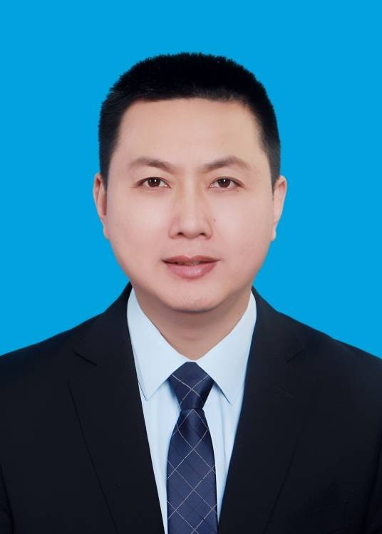 周鸿飞（浙江省丽水市云和县委副书记、县长，县政府党组书记）