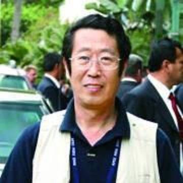 乔磊（美国《侨报》副总编辑）