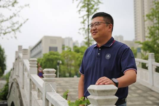 赵树杰（湖北省荆州中学党委委员、副校长）