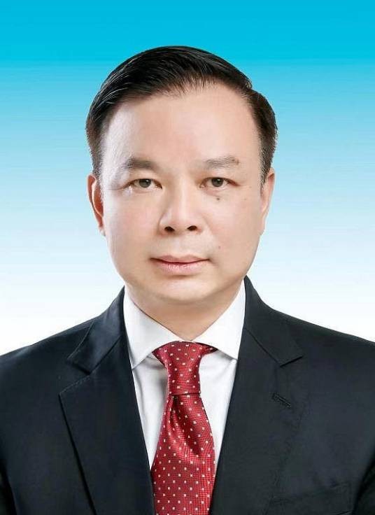 陈力（中国驻法国大使馆公使）