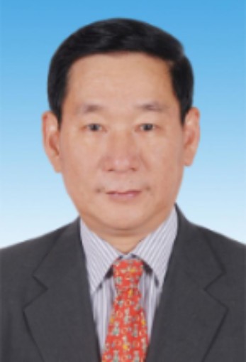 郭松柏（广东省肇庆市公路局二级调研员）