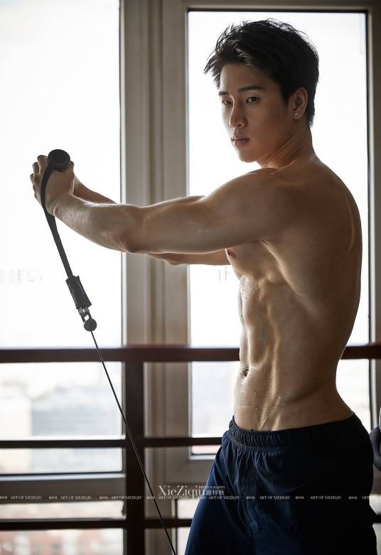李佳淇