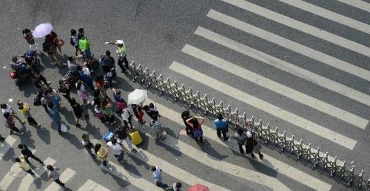 人行道闸门