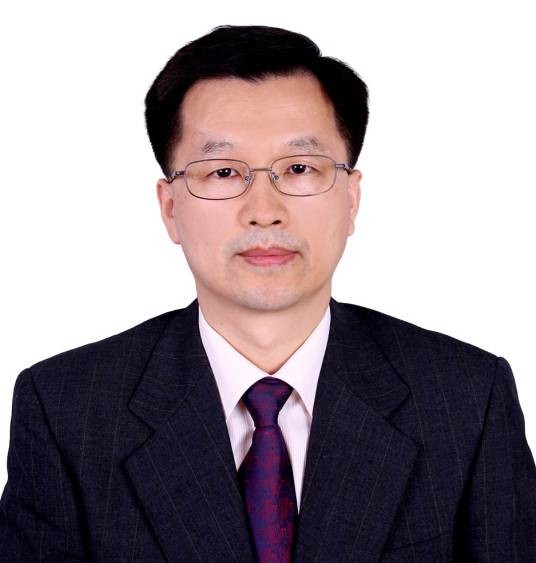 曹云龙（中国驻伊尔库茨克总领事）