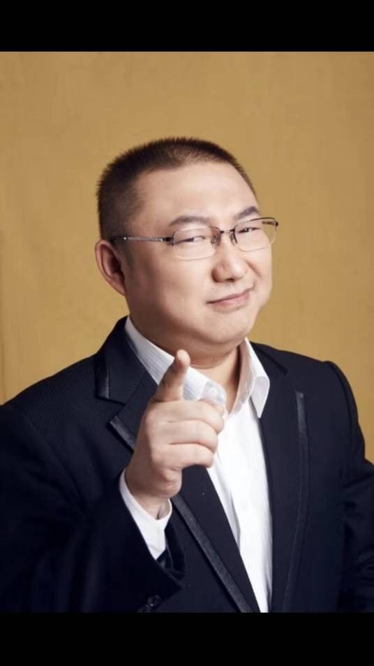 刘学（广东广播电视台广播融媒中心（新闻广播频率）主持人）