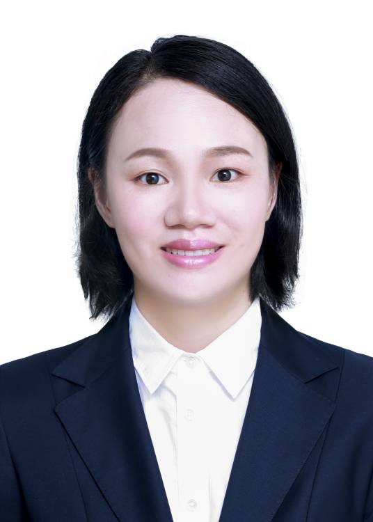 王玮(重庆市大渡口区人力资源和社会保障局党组成员、区社会保险事务中心主任)