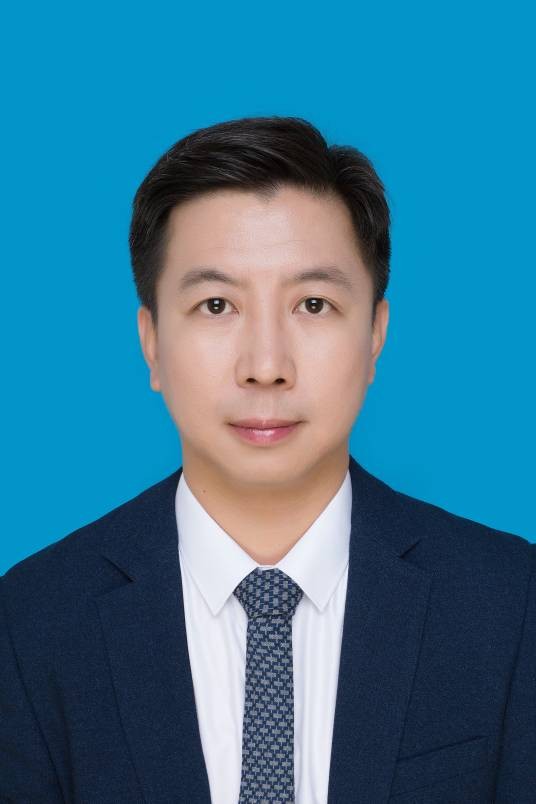 张伟(海南省海口市琼山区人民政府副区长)