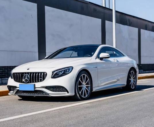 奔驰S63 AMG Coupe