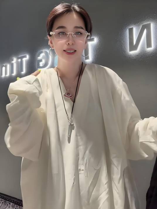 人和婷婷SEVEN