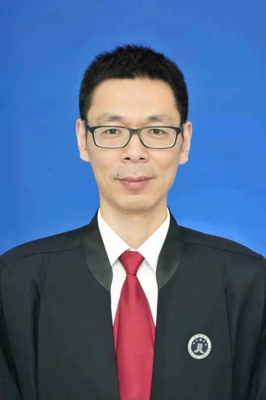 费凌云（律师）