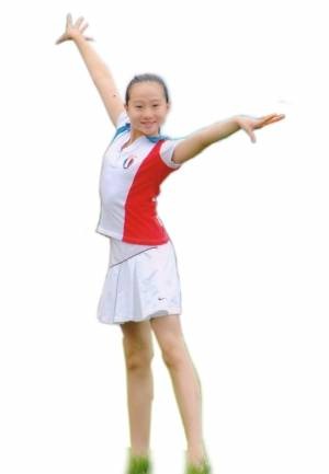 梁馨枰