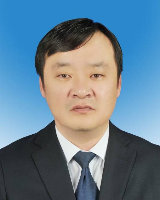 王虎（青海省海西州委常委，州政府党组副书记、副州长）