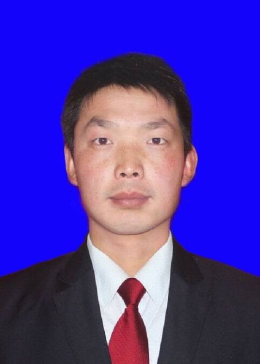 吴小刚（贵州省黔东南苗族侗族自治州天柱县水务局党组成员、副局长）
