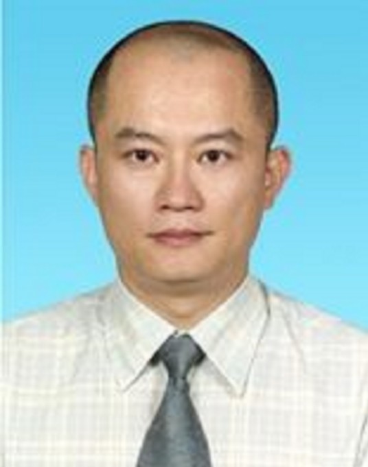 陈锋（广西壮族自治区崇左市人民政府原党组成员、常务副市长）