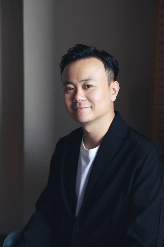 李阔（中国内地导演、编剧，代表作品《银河写手》）