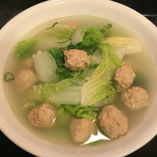 白菜丸子汤