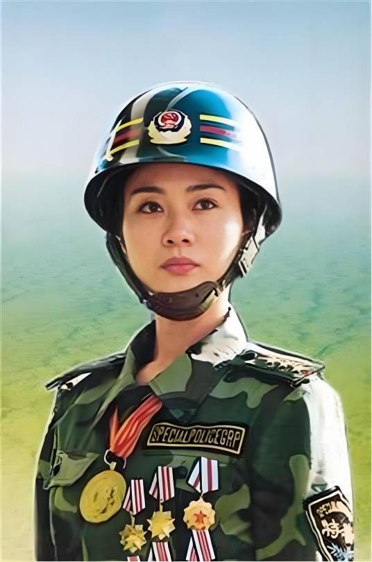 铁红（电视剧《女子特警队》中的女主角）
