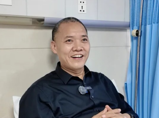 张万福(云南大学附属医院普外一科主任医师)