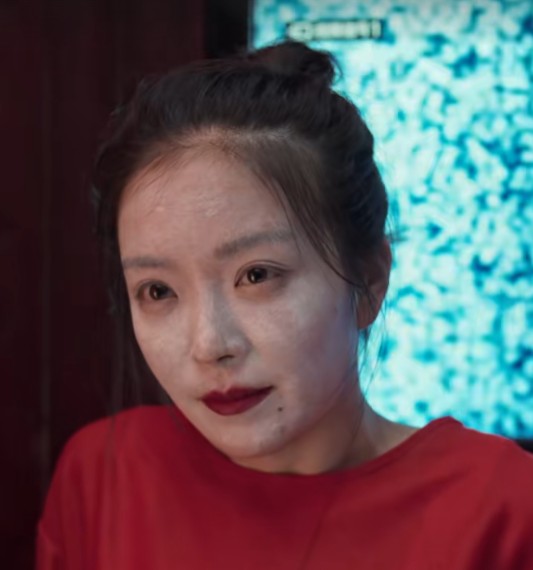 霜霜（电影《真爱找麻烦！》中的角色）