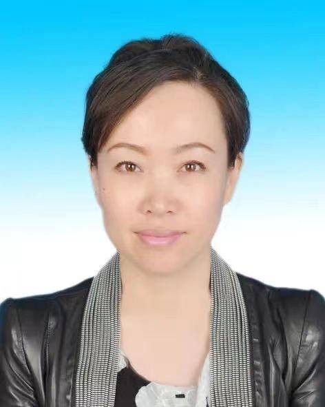 侯丽萍（内蒙古自治区呼伦贝尔市扎赉诺尔区人大常委会副主任、工商联主席）
