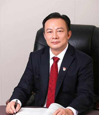 刘声向（深物业集团公司原党委书记）