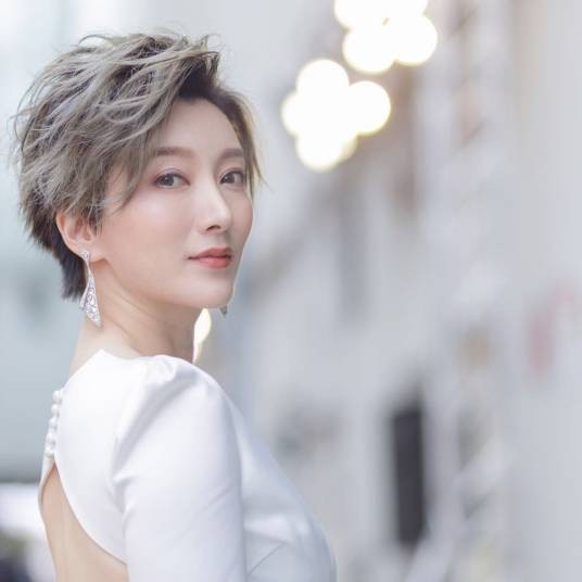LenaLi李松蔓
