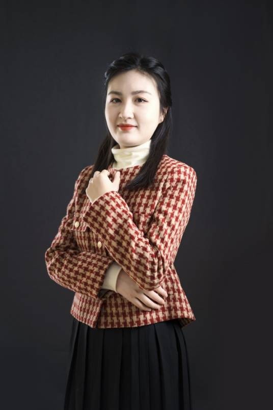 蒋雪莲（华东师范大学马克思主义学院讲师）