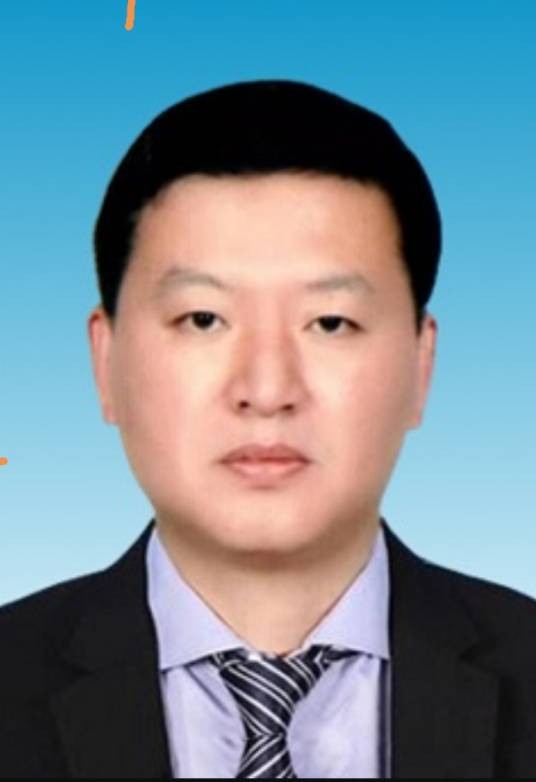 夏鹏（山东省青岛市黄岛区（西海岸新区）人民政府原党组成员、副区长）