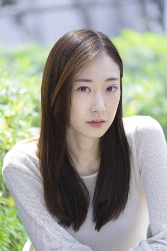 鲇川桃果