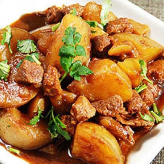 土豆烧牛肉片