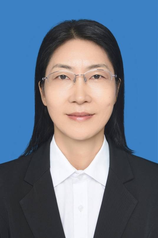 胡世莲（重庆市永川区青峰镇党委委员、人大主席）