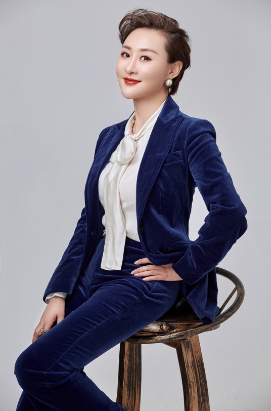 张钰涵（天津华中医学美容专科有限公司董事会主席）