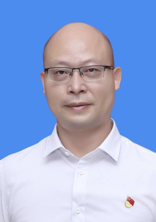 周军（湖南省沅江市委常委、市委办主任）