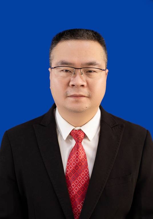 向明华（湖南省怀化市应急管理局党委副书记、副局长）