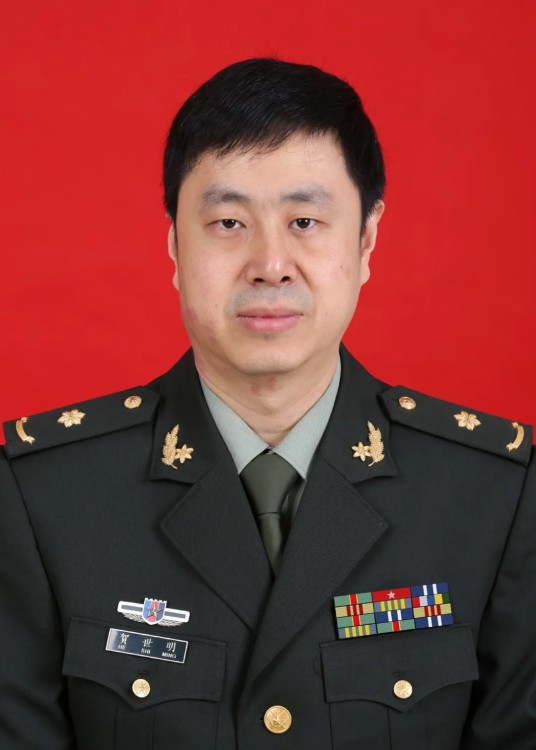 贺世明