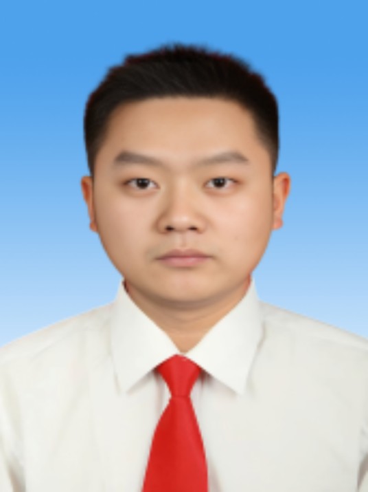 许健（江西省九江市湖口县委常委、统战部部长）