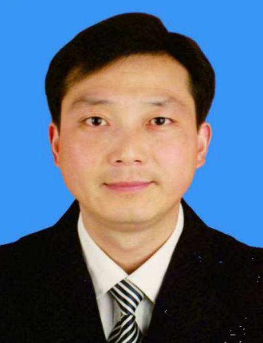 陆云龙(安徽省合肥市长丰县自然资源和规划局党组成员、县纪委监委驻县资规局纪检监察组组长、三级主任科员)