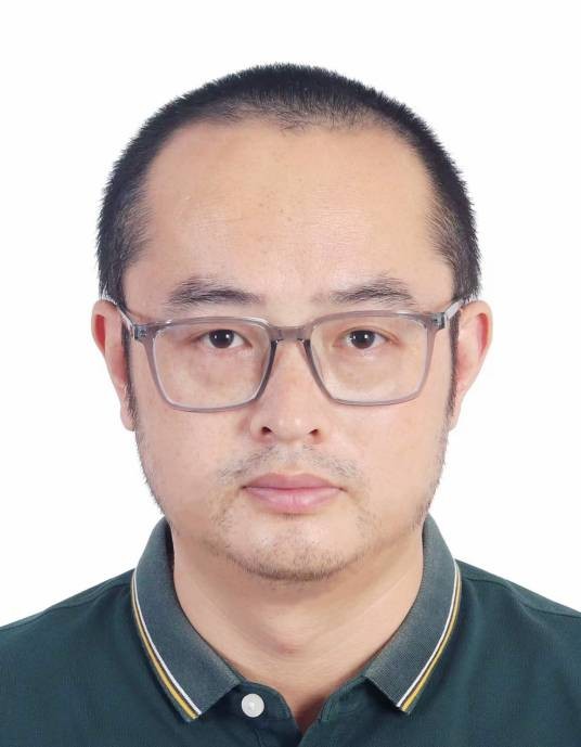 程立春（上海市奉贤区教育工作党委副书记、区教育局局长）
