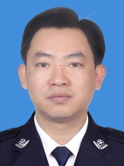 罗凌（重庆市公安局沙坪坝区分局政委）
