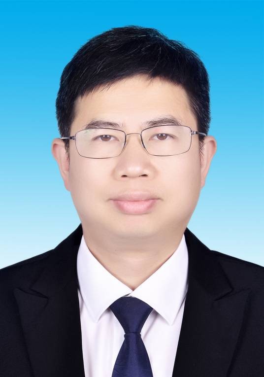 张海军（河南省新郑市委常委，市政府党组副书记、副市长）