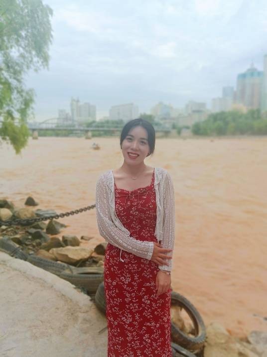 李晓晓（河南师范大学历史文化学院校聘副教授）