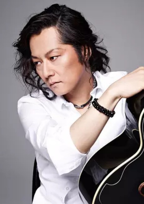 石井龙也